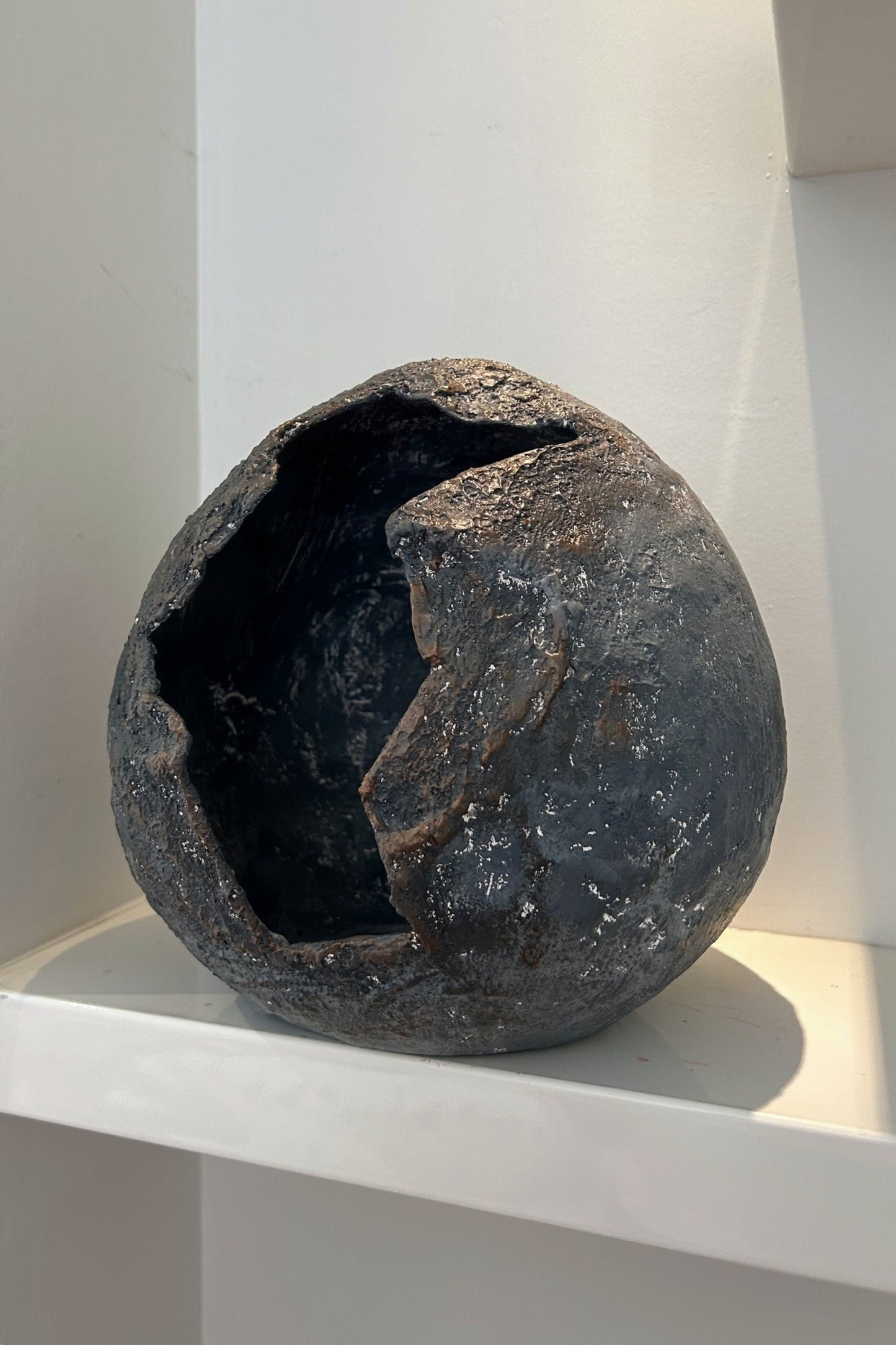 Wabi Sabi Vase – Handmade Earthy Textured Vase